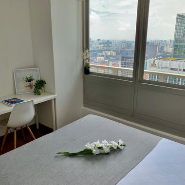 Super High Floor Unit , Beautiful Condo Room @ Marina boulevard/Raffles place