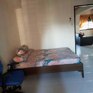 Master Room Available @ 125 Bukit Merah View (No Agent Fee)