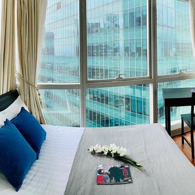 Queen Common Room for Rent - Downtown/Marina bay