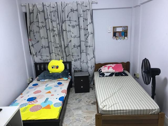 Room Sharing for Female