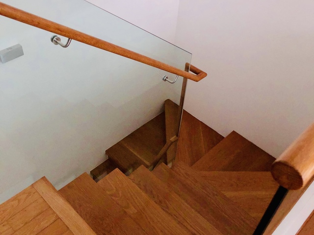 Spacious 1 BR Loft Unit With High Ceiling @ CBD