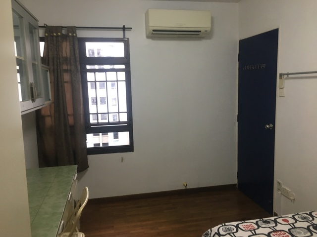 Room for rent Bukit Merah, Singapore - Common room near ...