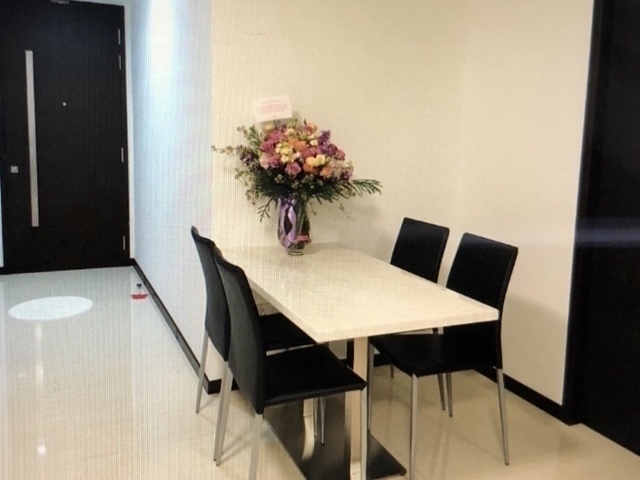 room-for-rent-geylang-singapore-condo-rent-out-1-common-room