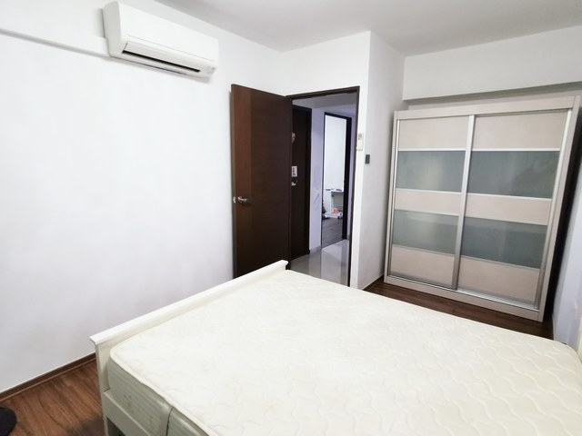 Yew Tee Common Room for rent