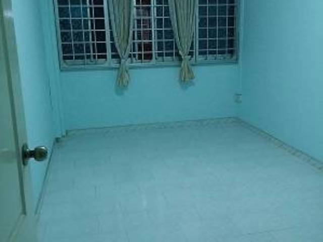 Common Room for Rent