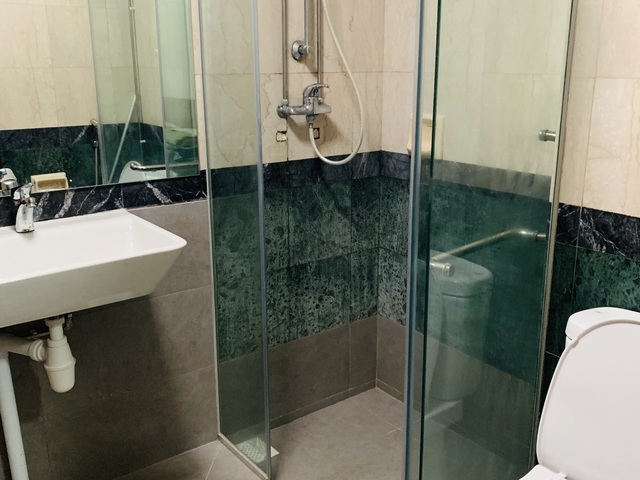 Beauty world mrt master room