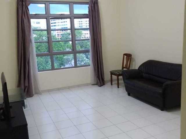 Master or Common room rental