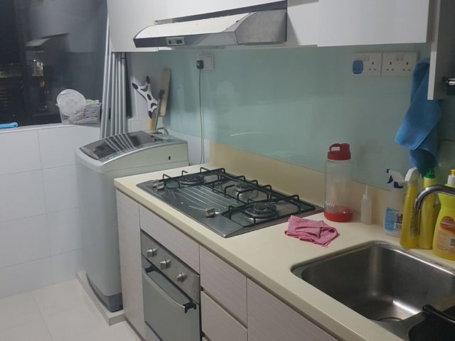 BUKIT PANJANG ROOM FOR RENT (SHARE ROOM FOR FEMALE ONLY)- PREFER MALAYSIAN