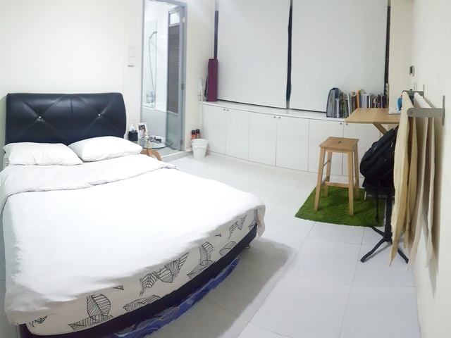 Large, bright, furnished Master Room rent next to Toa Payoh MRT. Available Mar 16, 2020.