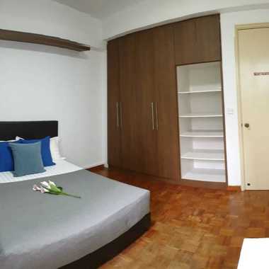 Tiong Bahru MRT 2 Mins Walk, Full Condo Facilities , Big Queen Room for Rent