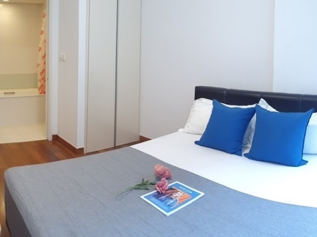 Big Master Room @ Full Furnish 3 bedroom Unit ,Marina Bay Sands