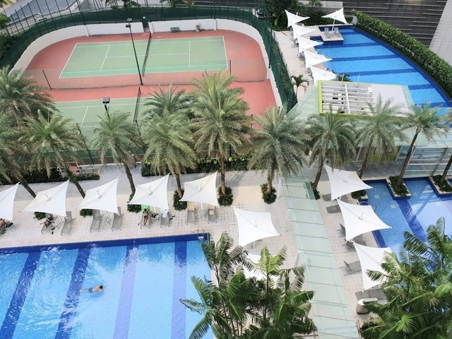 Marina One/MBFC/Raffles Quay MRT - Queen Room with Private Bathroom .