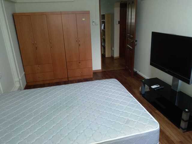 Common room at 338 Bukit Batok Street 34